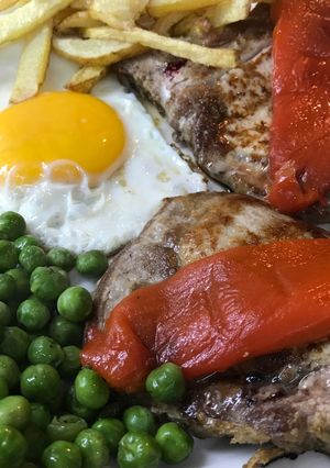 Una foto de Costillitas de cerdo a la riojana