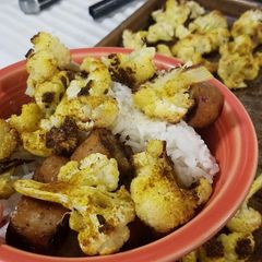 A picture of Baked Curry Cauliflower.