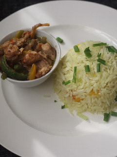 A picture of Chicken Saue.