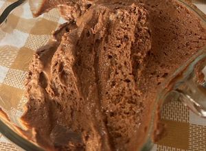Una foto de Mousse de chocolate