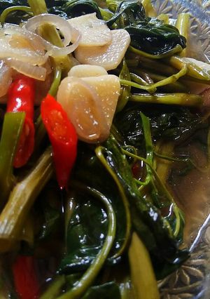 Foto resep Tumis Kangkung Sederhana Cepat Saja 🙈
