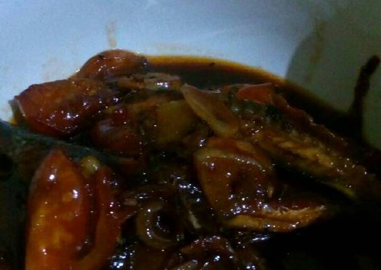 Bahan Membuat Pindang salem saus simple yang Enak Banget