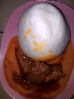 A picture of Tuwo Rice and gbegiri (beans soup).