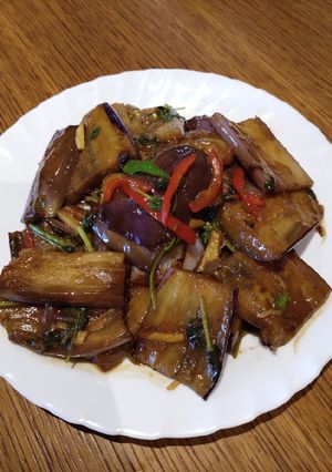A picture of Eggplant with Black Vinegar.