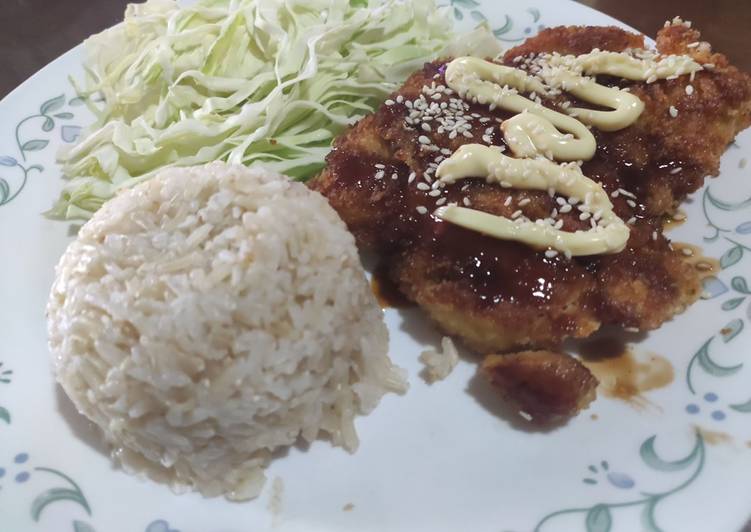 Steps to Make Quick Chicken tonkatsu