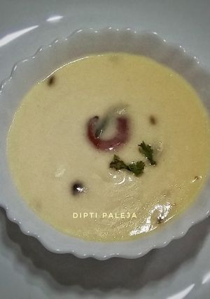 ગુજરાતી ખાટી મીઠી કઢી રેસીપી મુખ્ય ફોટો