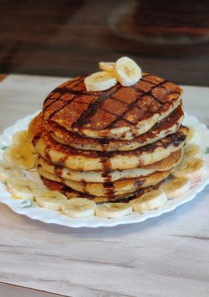 আটা কলার প্যান কেক (Wheat Banana pancake recipe in bengali) রেসিপির প্রধান ছবি