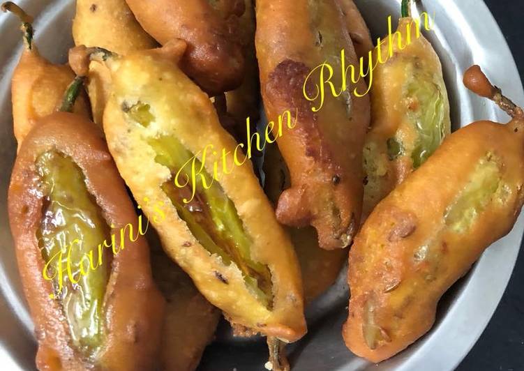 Steps to Make Any-night-of-the-week Mirchi bajji