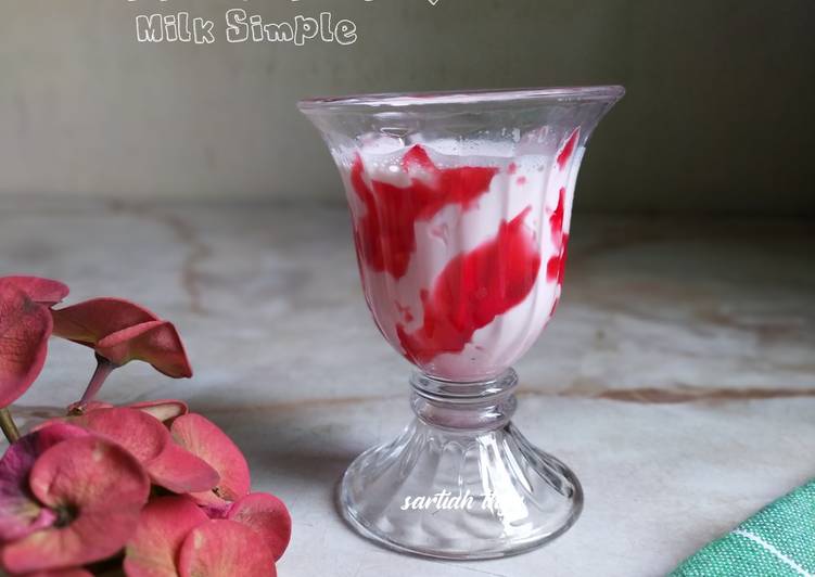 Langkah Mudah untuk Membuat 78. Korean Strawberry Milk Simple yang Menggugah Selera