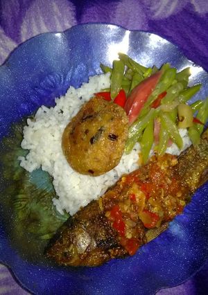 Foto resep Nasi lauk komplit