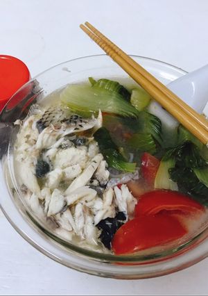 Hình của món Bún cá rô đồng rau cải.