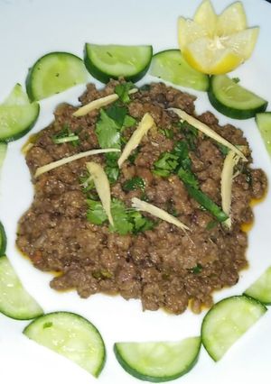 A picture of Karahi qeema.