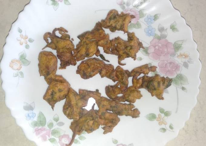 Recipe of Jamie Oliver Methi onion pakoda