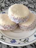 Alfajores de maicena con dulce de leche