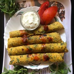 A picture of Methi leaves 🍃 Thepla.