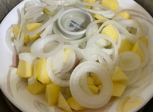 蘋菓洋蔥止咳水 的食譜成品照片