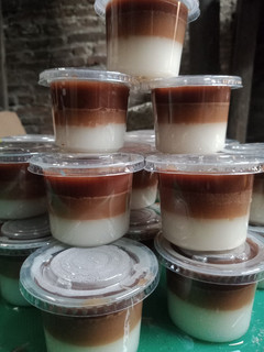 Foto resep Puding Cup Tiramisu Ide Jualan