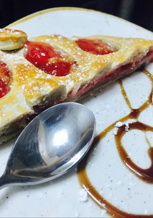 Una foto de Dulce Empanada de Fresas