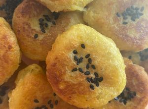 Hình của món Bánh khoai lang rán.