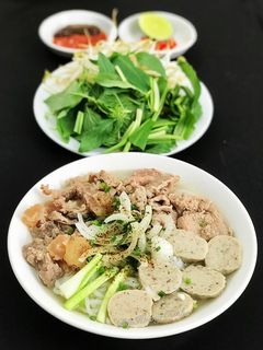Hình của món Phở Bò Thập Cẩm.