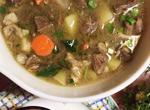 Foto resep Sop Daging Sapi 🤤 (TIPS DAGING EMPUK HEMAT GAS TANPA PRESTO)