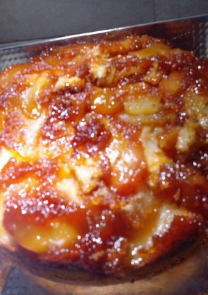 Una foto de Torta invertida de peras
