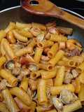 Pasta con marisco y Albariño