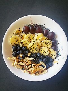 A picture of Overnight oats chia bowl.