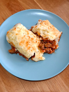 Una foto de Pastel de patata, berenjena y atún