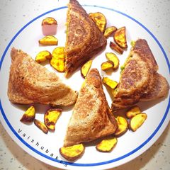 A picture of Veg and cheese Sandwich.