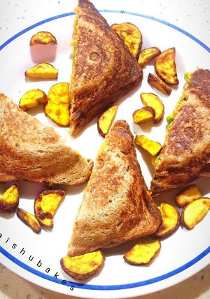 A picture of Veg and cheese Sandwich.
