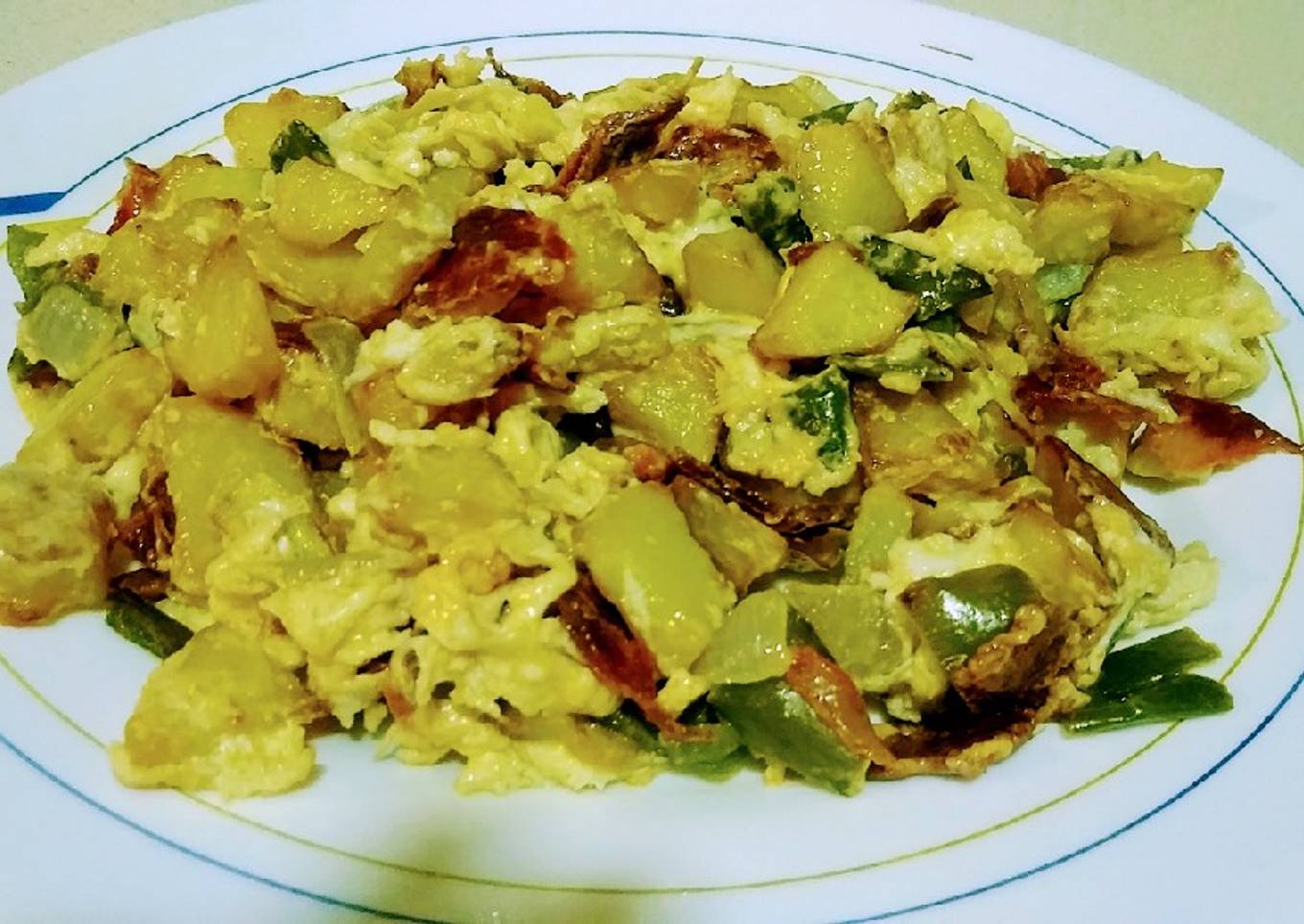 Sofrito de patatas revueltas