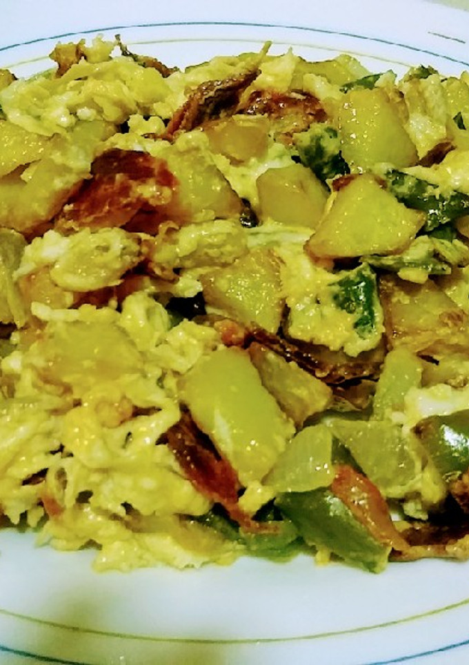 Una foto de Sofrito de patatas revueltas