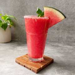 वॉटरमेलोन कूलर (watermelon cooler recipe in Hindi)-レシピのメイン写真