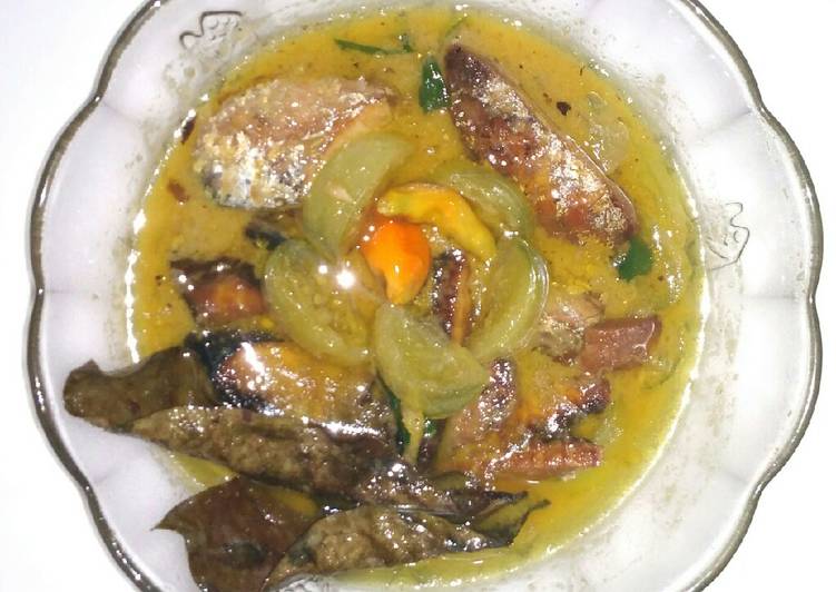 Ikan Cue Tongkol Tomat Hijau