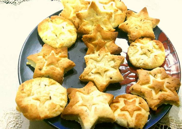 Jeera Biscuits with double star