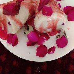 Rose Kulfi A picture of Rose Kulfi.