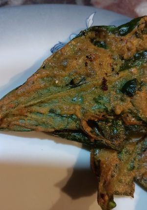 A picture of Palak ke pakory.
