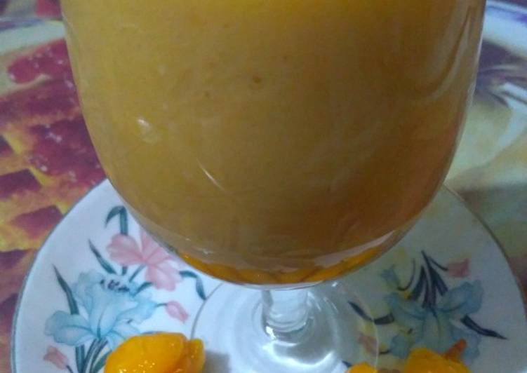 Simple Way to Make Favorite Mango Shake