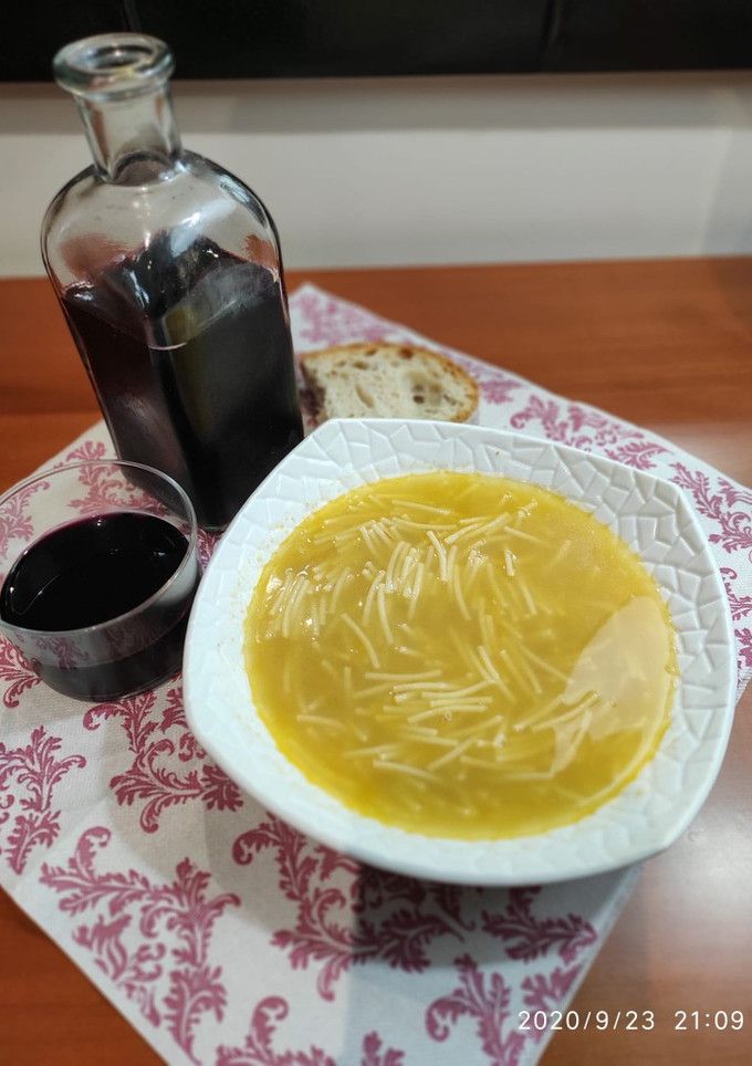 Una foto de Sopa de fideos