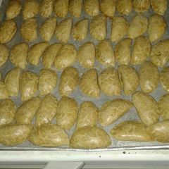 A picture of Mini meat pie.