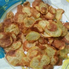 Crispy Crunchy Potato Lays A picture of Crispy Crunchy Potato Lays.