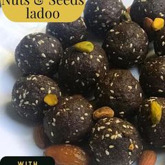 A picture of No Sugar Raagi Nuts Ladoo.