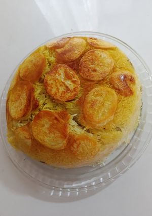 عکسی از دستور پلو مخلوط مرغ و سیب زمینی
