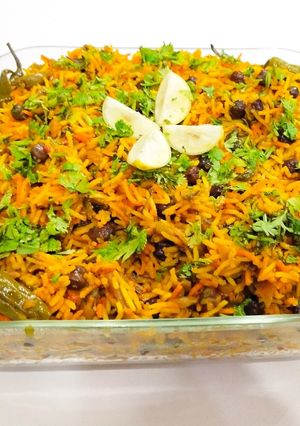 A picture of Spicy Achari ChanaBiryani.