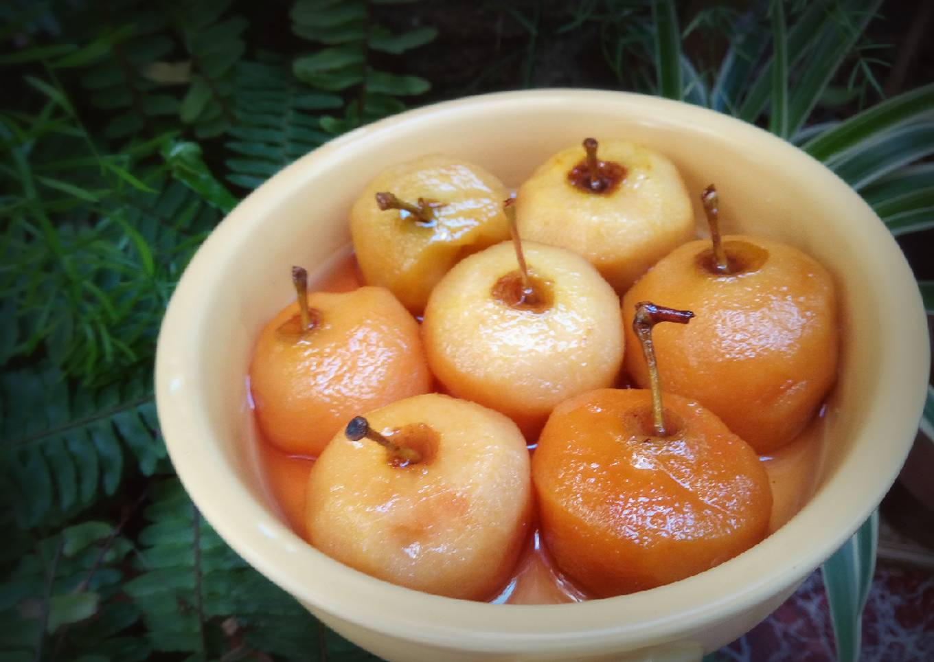 Pommes au sirop π
