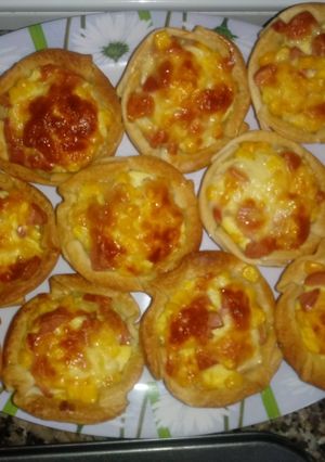 Una foto de Tartines de Choclo y Salchichas