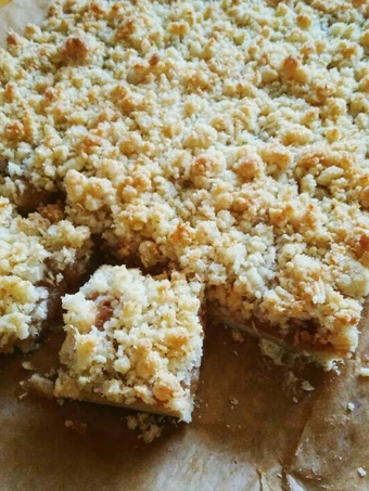 Easy Steps to Make Apple Tart with Coconut Crumble which Delicious