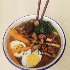A picture of Ramen.