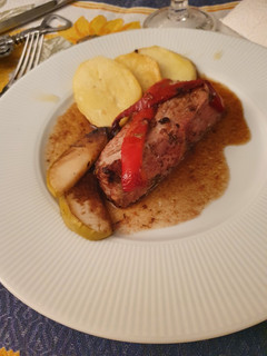 Una foto de Bondiola de cerdo agridulce con manzana